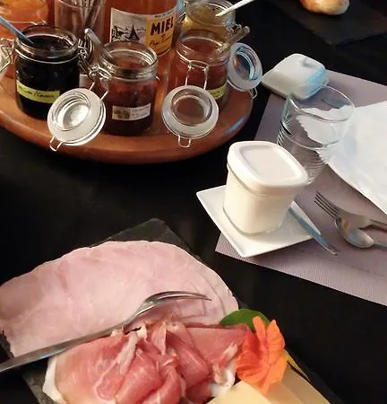 Moulin De Record * Ferrières