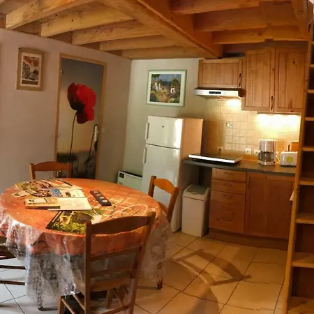 Moulin De Record Nyaraló