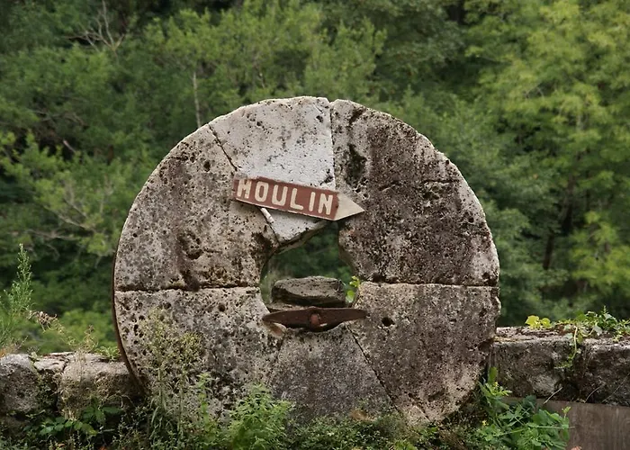 度假居 Moulin De Record *